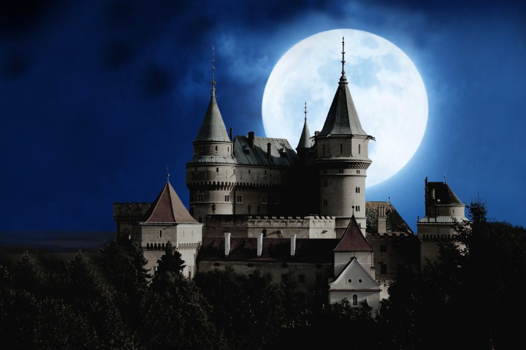 moon-full-castle-dreams-true-pixabay-public-domain-2245743_1920